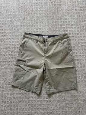 Weatherproof original men’s cargo style shorts size 32 waist
